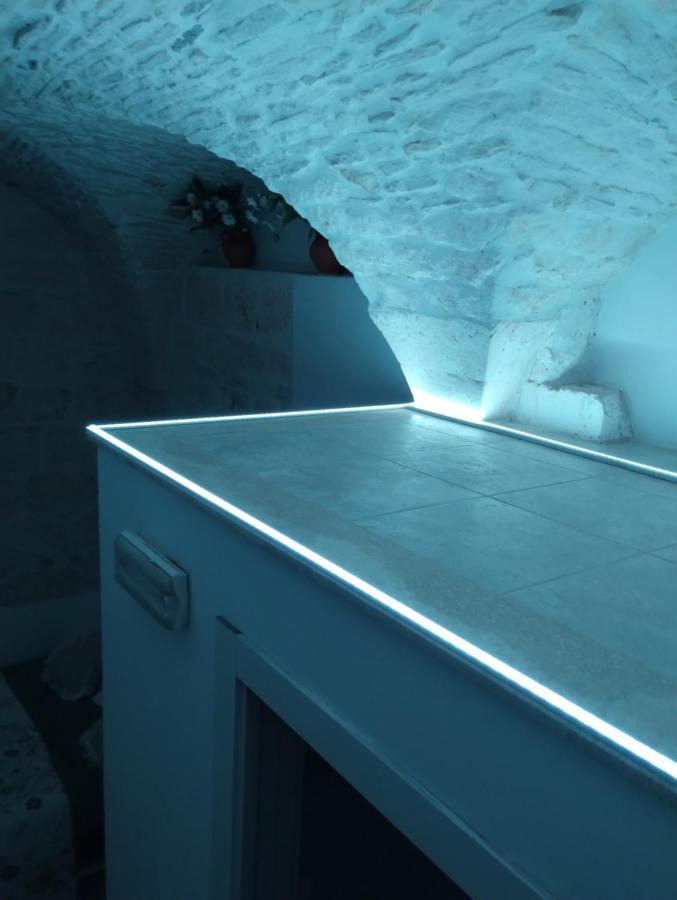 Al Bianco Nido White Stone Apt In Martina Franca Exterior photo