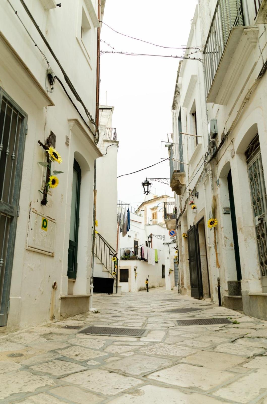 Al Bianco Nido White Stone Apt In Martina Franca Exterior photo